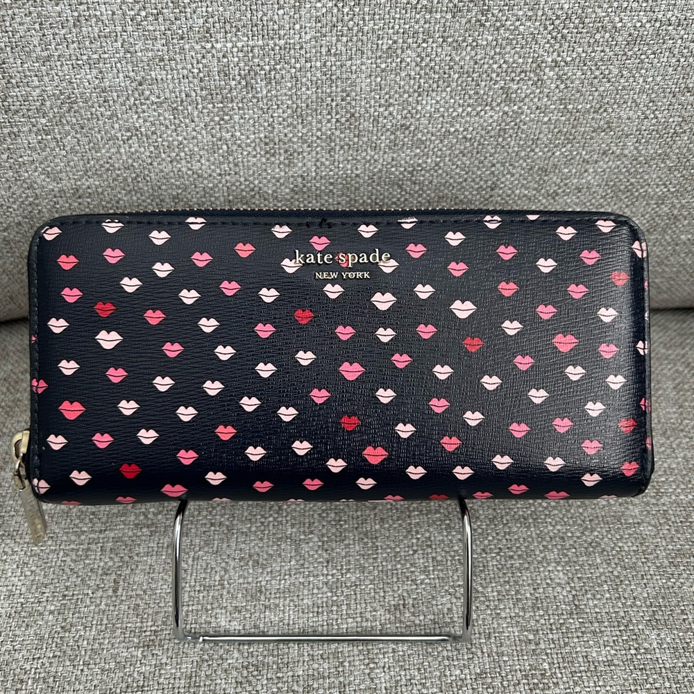 Kate Spade Long Wallet with Heart and Lip Pattern